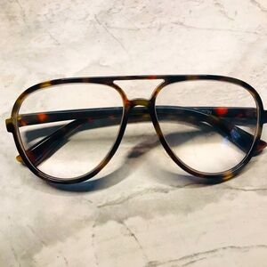 Tortoise aviator readers